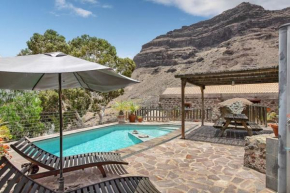 Acogedora casa rural con piscina privada y barbacoa en Tasarte